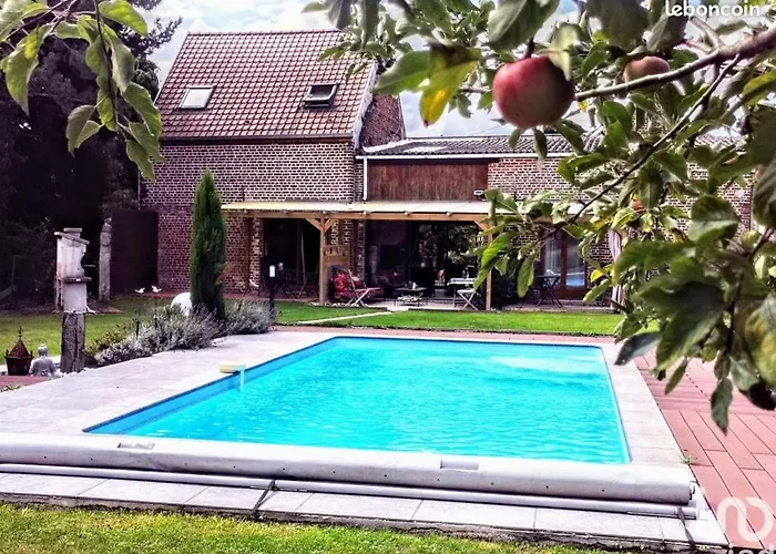 Chambres D Hotes ,Hotel ,Secret D\'Une Nuit A Vicq Pres De Onnaing,Avec Piscine