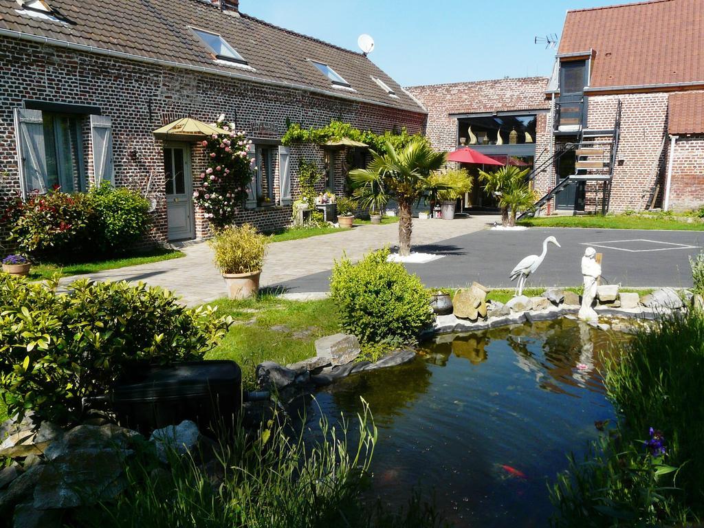 Bed & Breakfast D Hotes ,hotel ,secret D'une Nuit A Vicq Pres De Onnaing,avec Piscine
